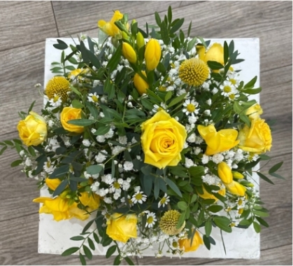 Vibrant yellow posy